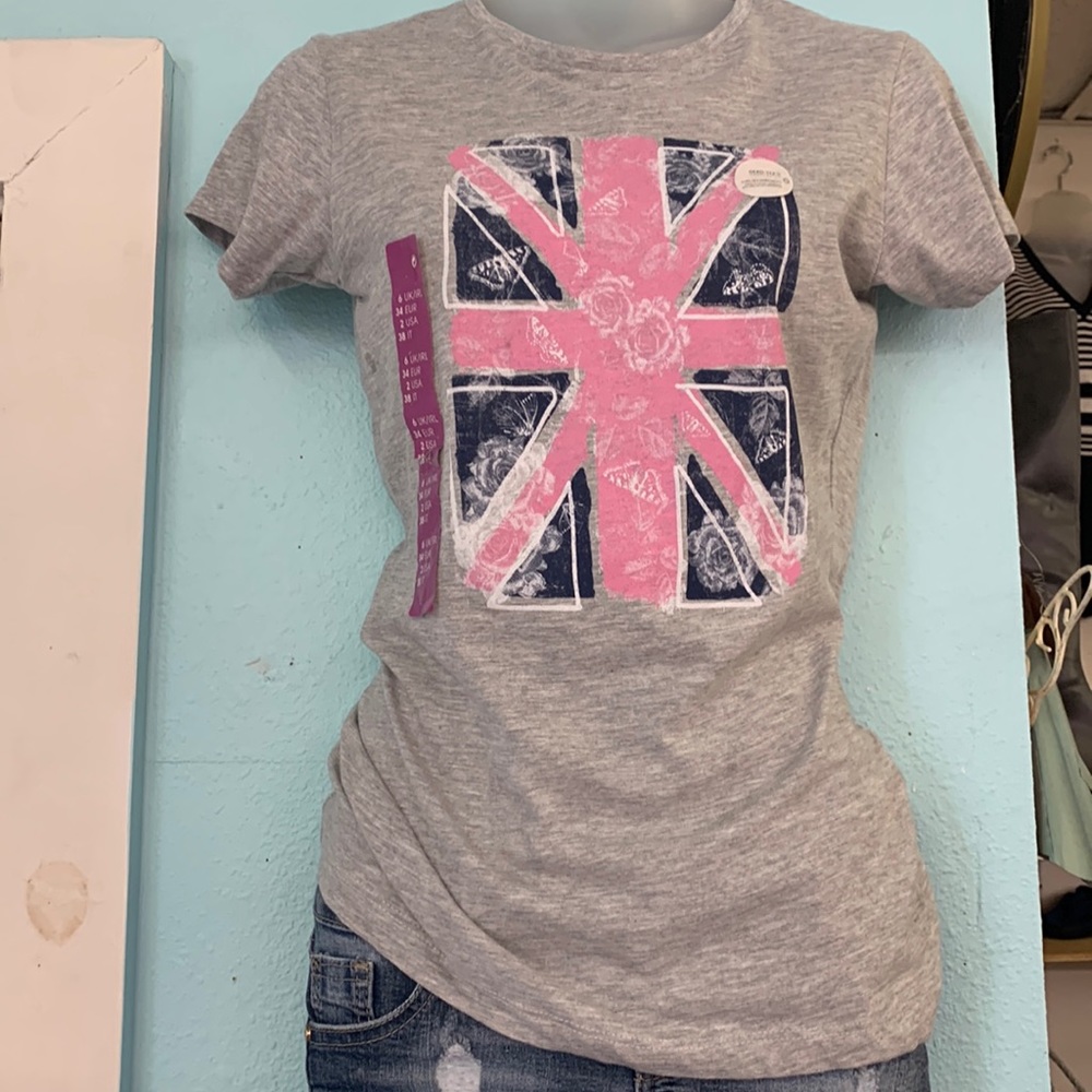 New Pri Mark tee